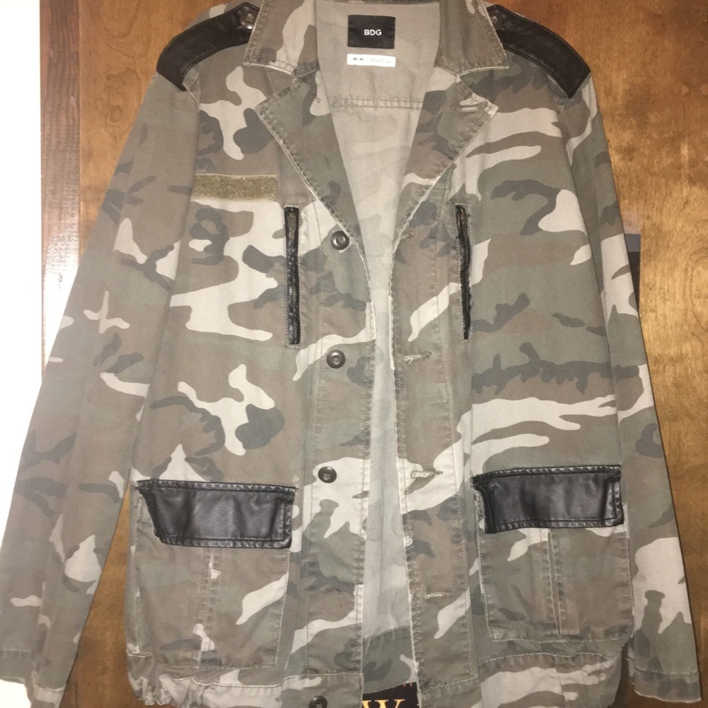 Bdg Camo Jacket - image 2